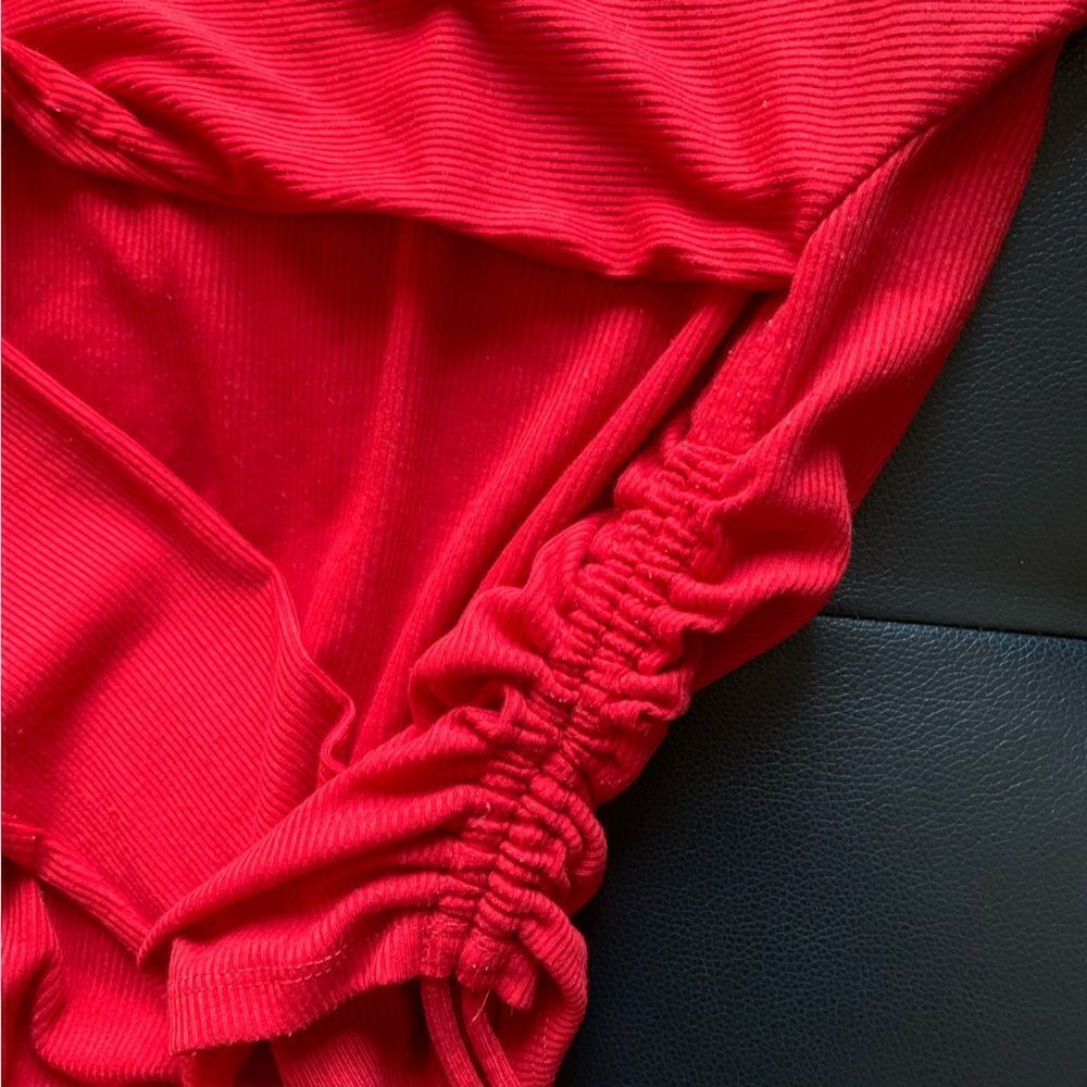 ZARA RED RUCHED RIBBED TOP - Picture 10 of 13